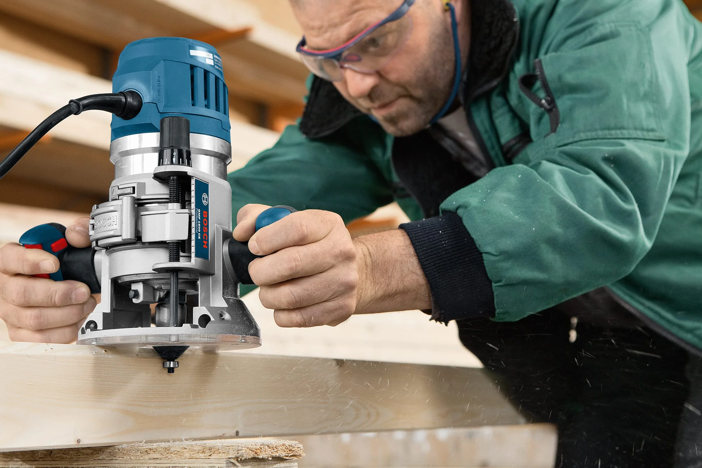 Bosch 15x Zestaw różnych frezów Pro, 15 szt. (do Miękkie drewno, Ø 13-35 mm, Professional Akcesoria Frez ręczny, Frez krawędziowy)