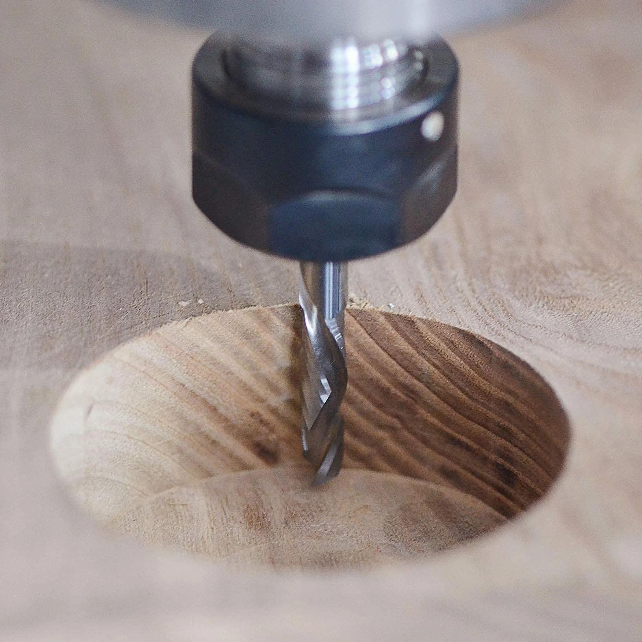 SpeTool Spiralny Frez Do Rowków 6 mm - Kompresja Chwytu 22 mm, Długość Cięcia w Górę i w Dół, Palcowy z Węglików Spiekanych, CNC, Do Otworów i Drewna